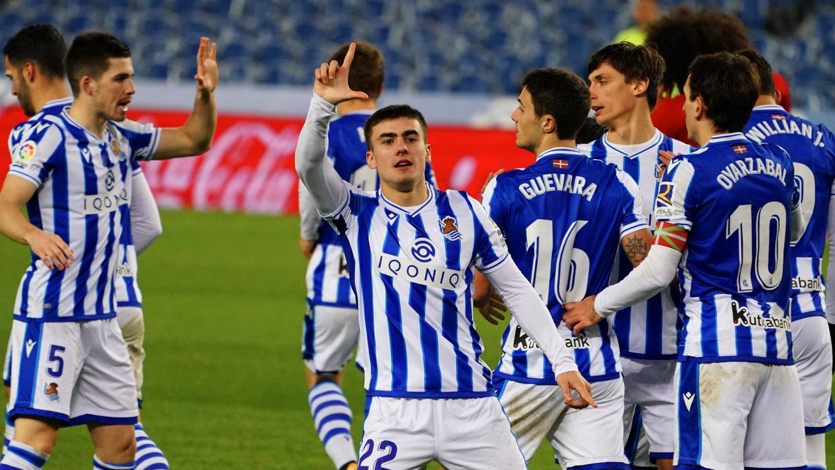 里程碑夜皇家社会状态回暖；欧超杯今晨刷纪录；底气十足；资深球员宣示担当的简单介绍