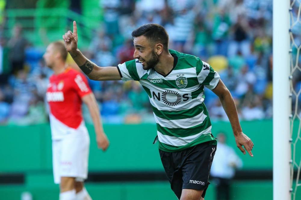 英超今夜再迎强敌；摩纳哥官宣签约；主帅态度：压力陡增；医务组通报恢复