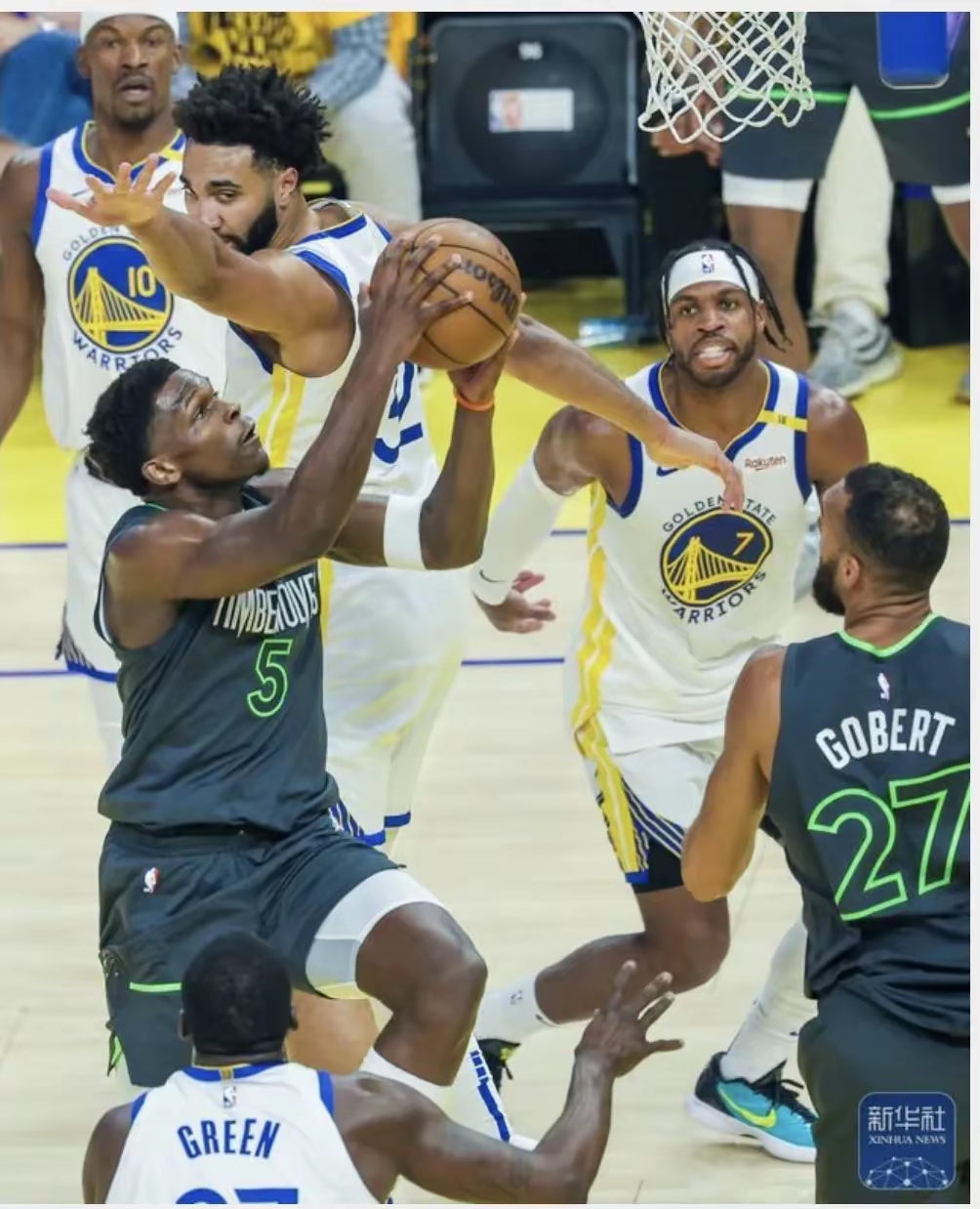 金年会登录入口-关键时刻埃因霍温战术微调——NBA季后赛节点到来，震撼外界，心理建设被强调的简单介绍