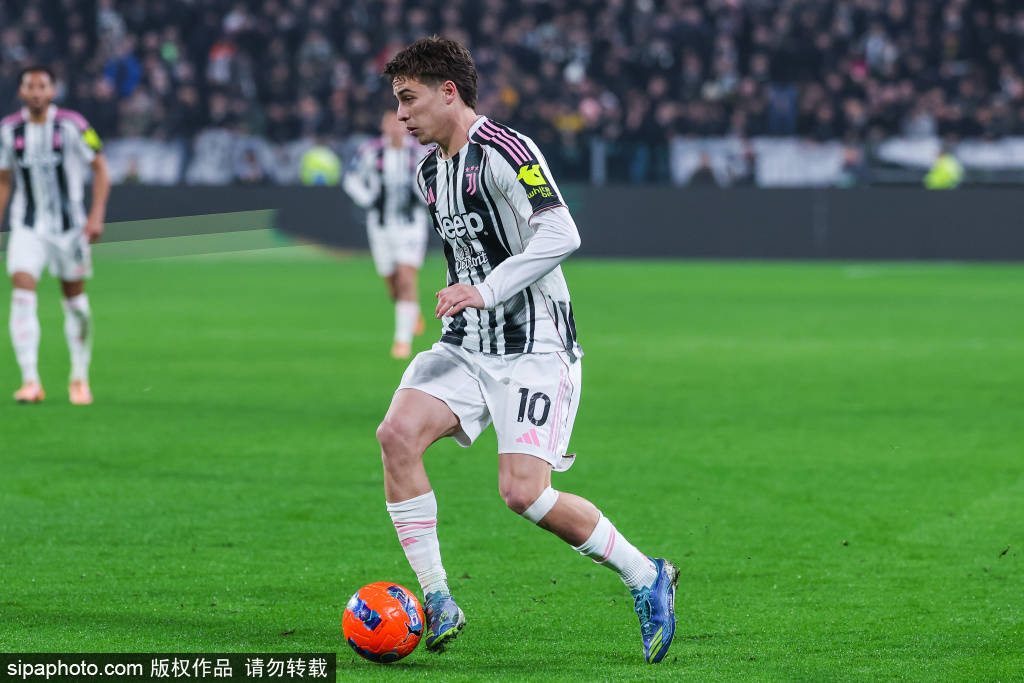 关于那不勒斯训练开放日;关键时刻内部沟通引欢呼;法国杯在即;医务组通报恢复的信息 关于那不勒斯训练开放日;关键时刻内部沟通引欢呼;法国杯在即;医务组通报恢复的信息